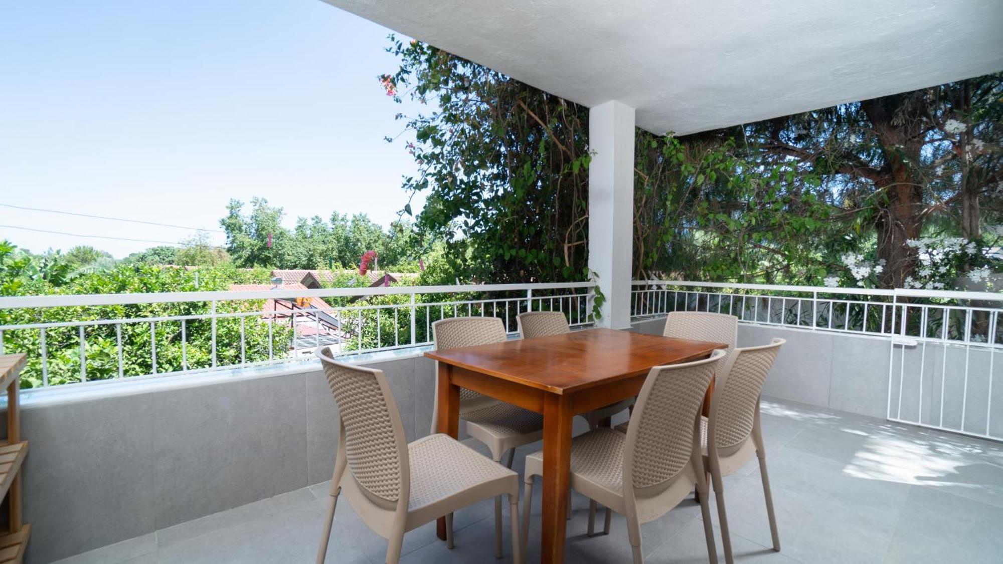 Lemon Garden Lodge Çıralı Szoba fotó